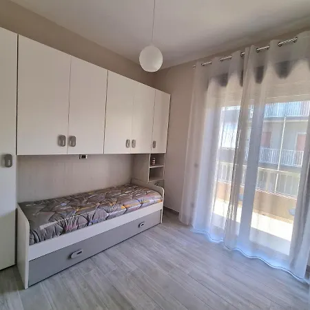 Emy House Apartman Gela