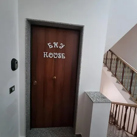 Emy House Gela